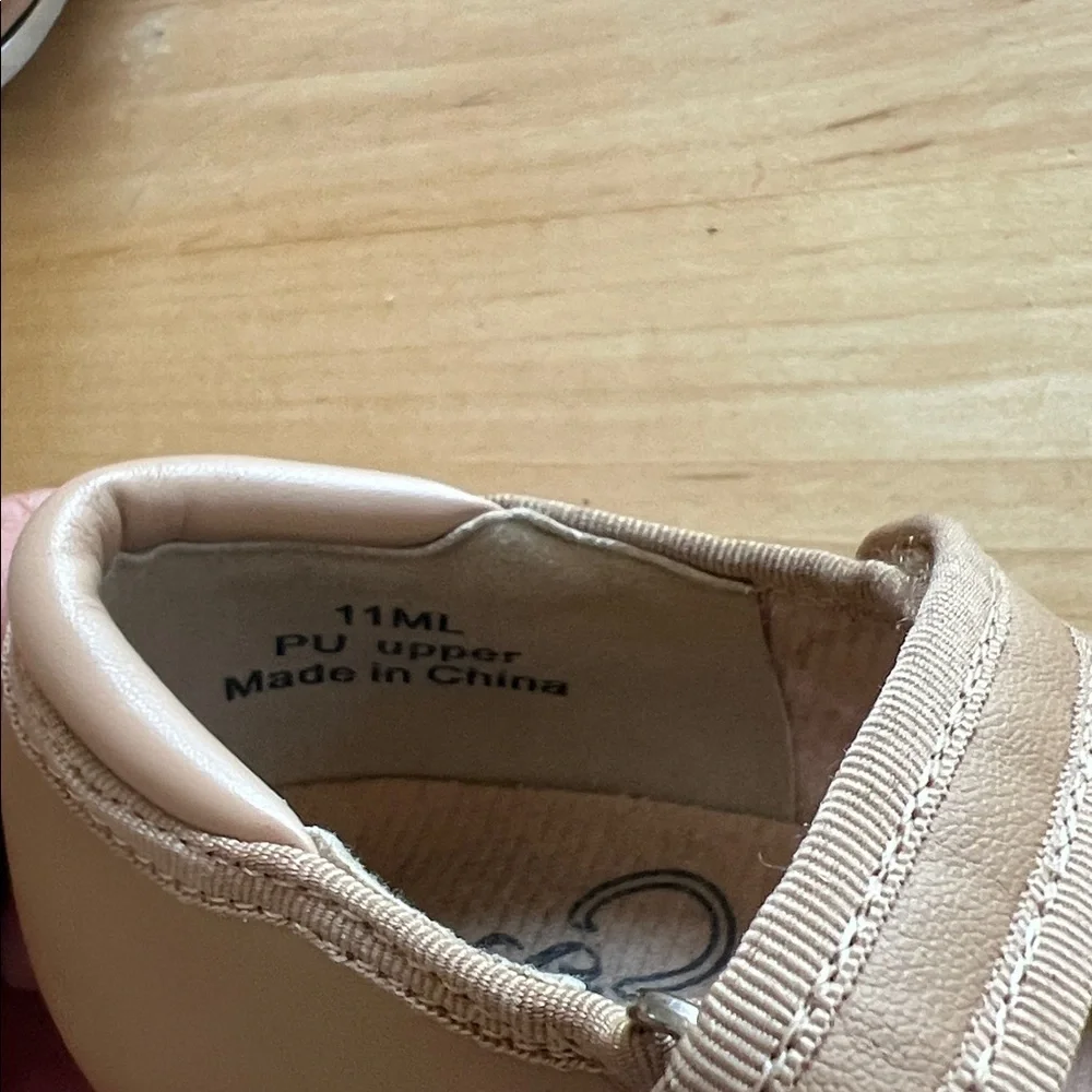 Kids Tan Tap Dance Shoes size 11
